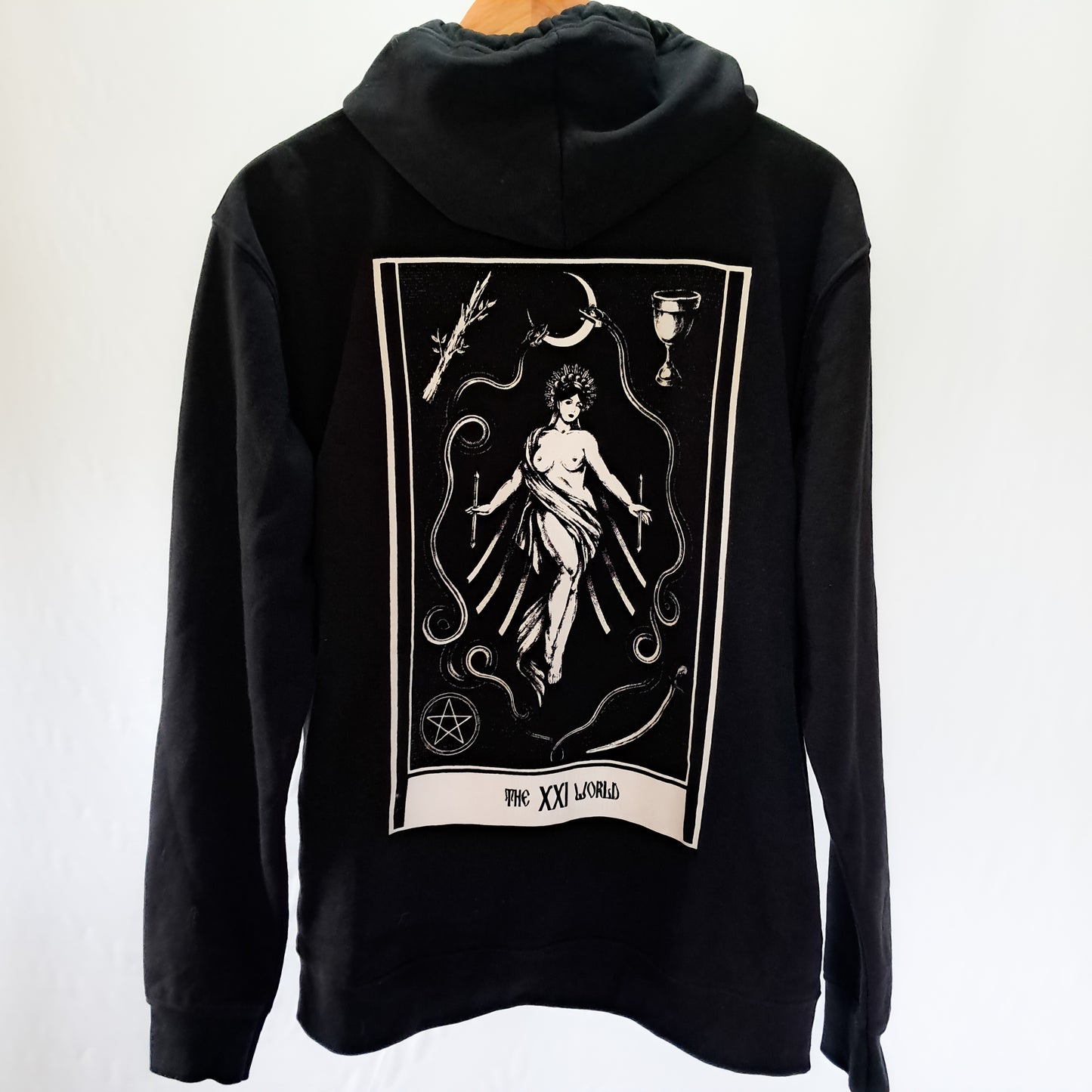 Polerón de Algodón The world – Serigrafía Premium Andrómeda