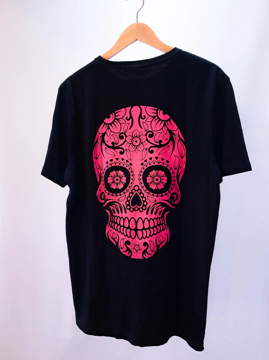 Polera Andrómeda – Catrina Fucsia (100% Algodón, Serigrafía Artesanal)