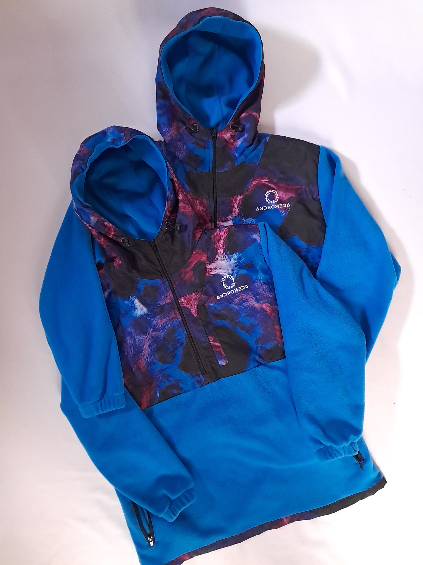 Polar Wolf Rayet – Calidez Técnica con Diseño Cósmico